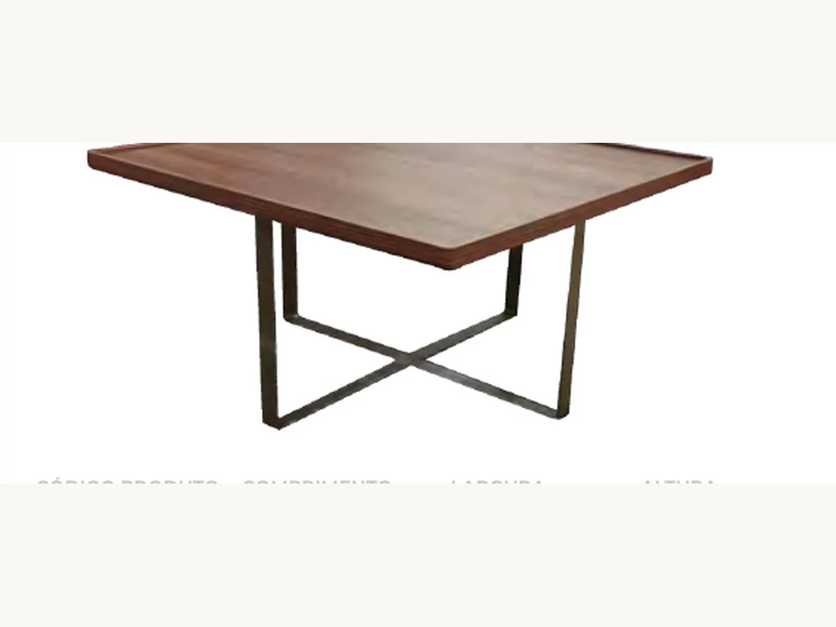 Mesa de centro Sintra no catálogo Castor de móveis e estofados